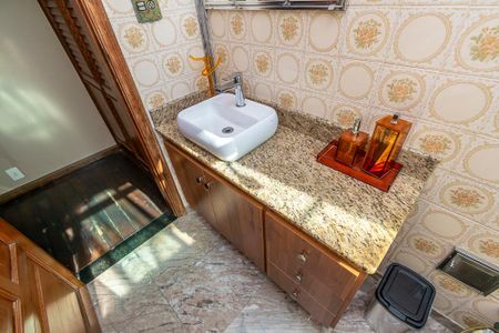 Casa para alugar com 360m², 3 quartos e 3 vagasBanheiro da Suíte 1