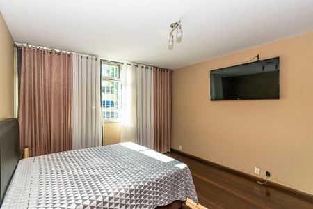 Casa para alugar com 360m², 3 quartos e 3 vagasQuarto 1 Suíte