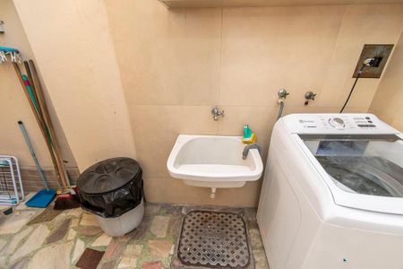 Casa para alugar com 360m², 3 quartos e 3 vagasÁrea de Serviço