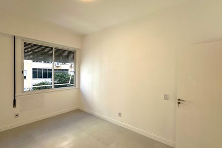 Apartamento à venda com 94m², 3 quartos e 1 vagaQuarto