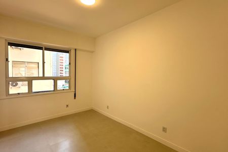 Apartamento à venda com 94m², 3 quartos e 1 vagaSuíte