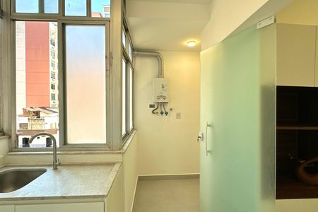 Apartamento à venda com 94m², 3 quartos e 1 vagaÁrea de serviço