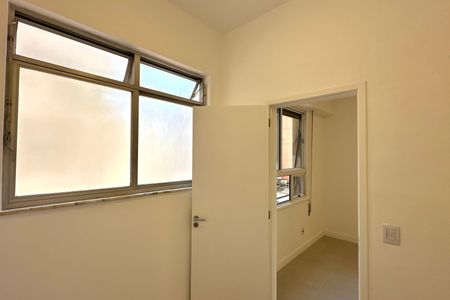 Apartamento à venda com 94m², 3 quartos e 1 vagaSuíte