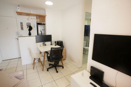 Sala de apartamento à venda com 2 quartos, 49m² em Anil, Rio de Janeiro