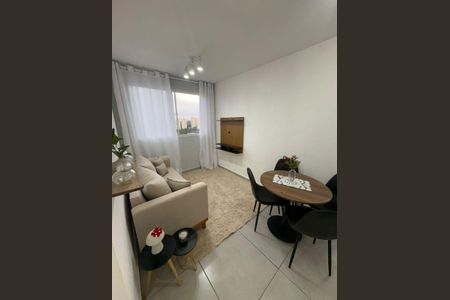 Apartamento à venda com 42m², 2 quartos e 1 vagaSala