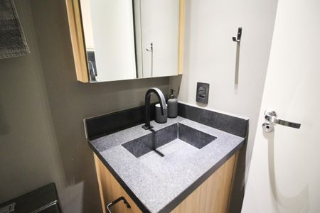 Studio à venda com 32m², 1 quarto e sem vaga Studio à venda com 32m², 1 quarto e sem vagaBanheiro