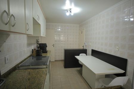Apartamento à venda com 135m², 3 quartos e 1 vagaCozinha 