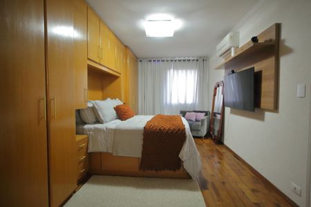 Apartamento à venda com 135m², 3 quartos e 1 vagaSuíte 