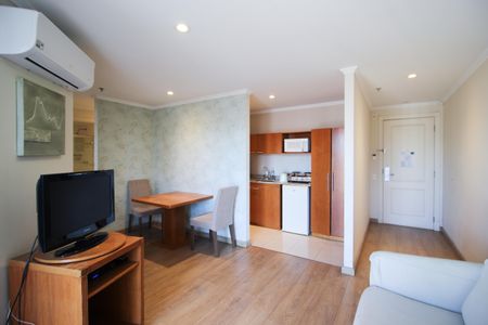 Sala de apartamento para alugar com 2 quartos, 52m² em Vila Olímpia, São Paulo