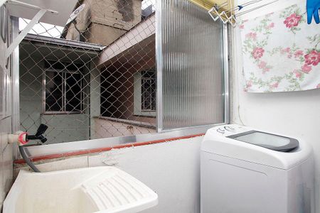 Apartamento à venda com 76m², 3 quartos e 1 vagaCozinha + Área de Serviço