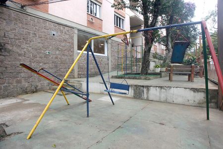 Apartamento à venda com 76m², 3 quartos e 1 vagaÁrea Comum - Playground
