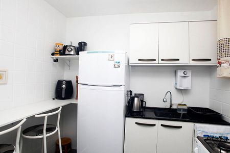 Apartamento à venda com 76m², 3 quartos e 1 vagaCozinha + Área de Serviço