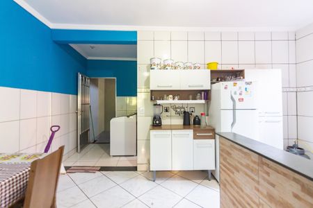 Casa à venda com 230m², 4 quartos e 1 vagaCozinha 