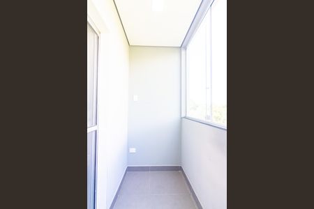 Sacada de casa à venda com 4 quartos, 230m² em Santa Maria, Osasco