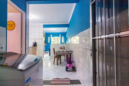Casa à venda com 230m², 4 quartos e 1 vagaÁrea de Serviço 