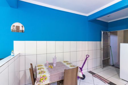 Casa à venda com 230m², 4 quartos e 1 vagaCozinha 