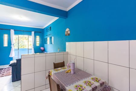 Casa à venda com 230m², 4 quartos e 1 vagaCozinha 