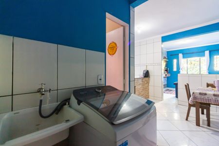 Casa à venda com 230m², 4 quartos e 1 vagaÁrea de Serviço 