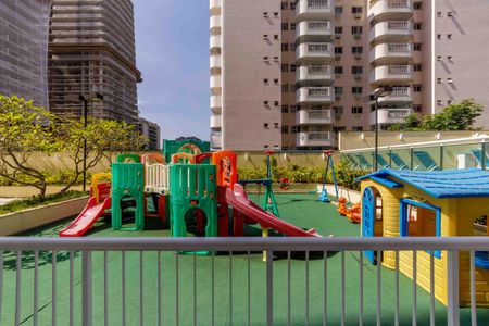 Apartamento à venda com 92m², 3 quartos e 1 vagaÁrea comum