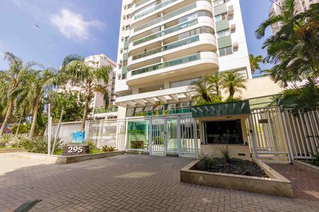 Apartamento à venda com 92m², 3 quartos e 1 vagaFachada