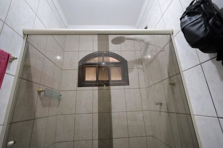 Casa à venda com 125m², 3 quartos e 1 vagaBanheiro
