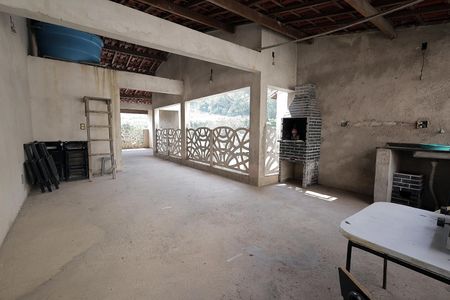 Casa à venda com 125m², 3 quartos e 1 vagaCobertura Churrasqueira