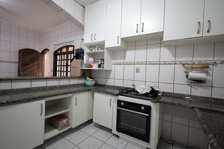 Casa à venda com 125m², 3 quartos e 1 vagaCozinha