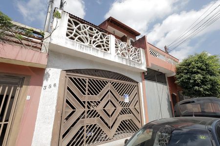 Casa à venda com 125m², 3 quartos e 1 vagaFachada