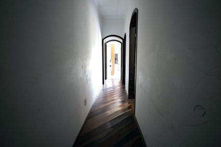 Casa à venda com 125m², 3 quartos e 1 vagaCorredor