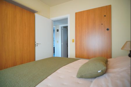 Apartamento para alugar com 142m², 4 quartos e 2 vagasQuarto 4
