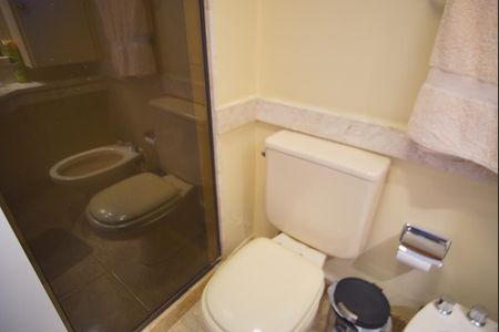 Apartamento para alugar com 142m², 4 quartos e 2 vagasBanheiro da Suíte