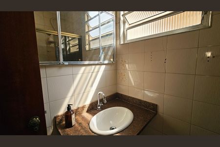 Casa à venda com 150m², 3 quartos e 3 vagas