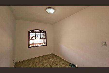 Casa à venda com 150m², 3 quartos e 3 vagas