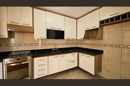 Casa à venda com 150m², 3 quartos e 3 vagas