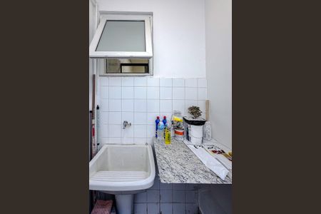 Apartamento para alugar com 130m², 2 quartos e sem vagaÁrea de Serviço