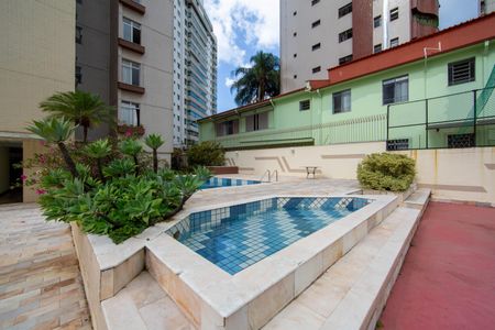 Apartamento à venda com 170m², 4 quartos e 2 vagasPISCINA 