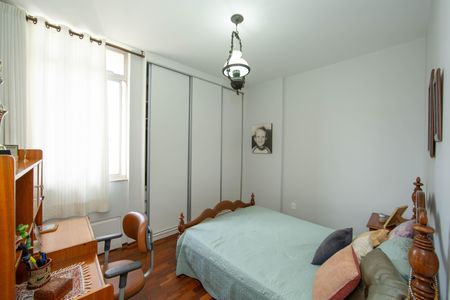 Apartamento à venda com 170m², 4 quartos e 2 vagasQUARTO2