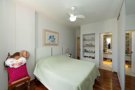 Apartamento à venda com 170m², 4 quartos e 2 vagasQUARTO1