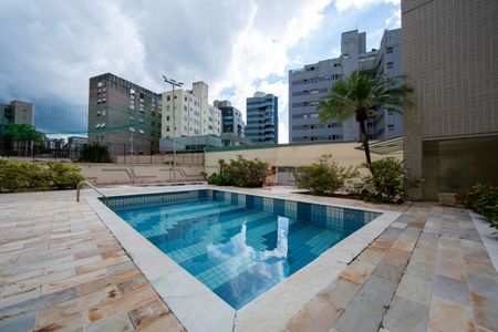 Apartamento à venda com 170m², 4 quartos e 2 vagasPISCINA 