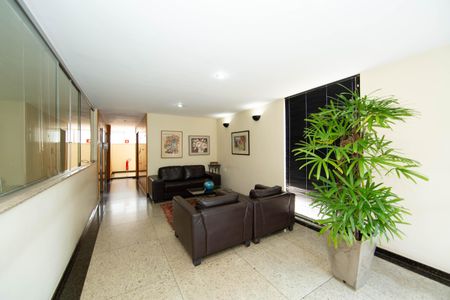 Apartamento à venda com 170m², 4 quartos e 2 vagasHALL