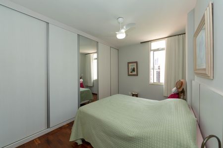 Apartamento à venda com 170m², 4 quartos e 2 vagasQUARTO1