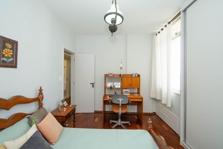 Apartamento à venda com 170m², 4 quartos e 2 vagasQUARTO2