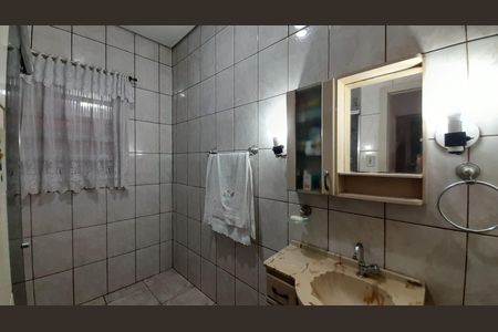 Banheiro  de casa à venda com 2 quartos, 250m² em Vila dos Remedios, São Paulo