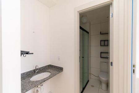Apartamento para alugar com 34m², 2 quartos e sem vagaBanheiro