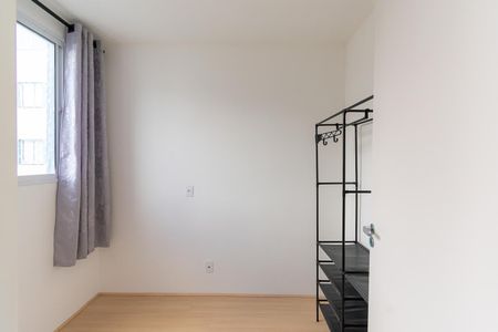 Quarto 2 de apartamento para alugar com 2 quartos, 34m² em Cidade São Mateus, São Paulo