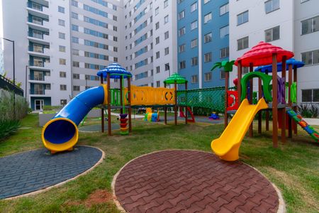 Apartamento para alugar com 34m², 2 quartos e sem vagaÁrea comum