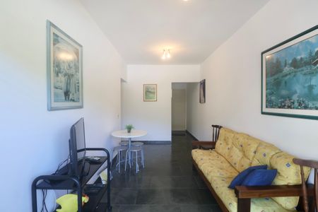 Apartamento para alugar com 70m², 2 quartos e 1 vagaSala