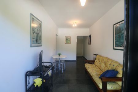 Apartamento para alugar com 70m², 2 quartos e 1 vagaSala