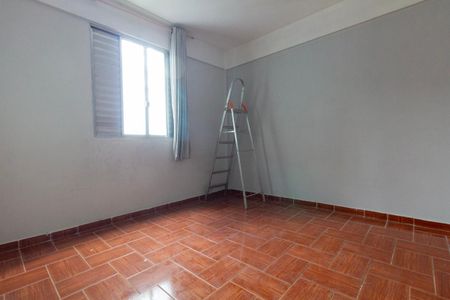 Quarto 1 de apartamento para alugar com 2 quartos, 50m² em Vila Silvia, São Paulo