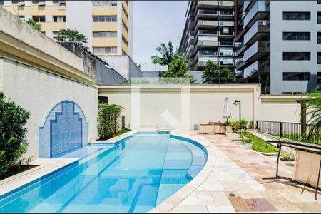 Apartamento à venda com 75m², 1 quarto e 1 vaga Apartamento à venda com 75m², 1 quarto e 1 vagaÁrea comum - Piscina